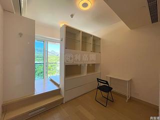 Tseung Kwan O - Monterey Block 5 02