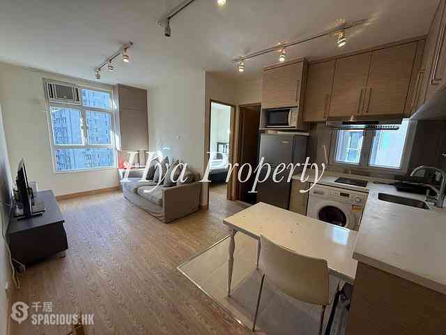 Kennedy Town - Houston Court 01