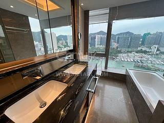 Ap Lei Chau - Marina South Block 2 08