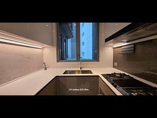 Wong Chuk Hang - The Southside Phase 2 La Marina Tower 1B 04