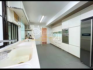 Repulse Bay - Fairview Court 04