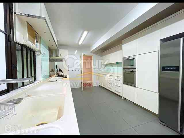 Repulse Bay - Fairview Court 04