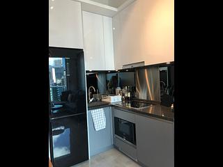 Wan Chai - J Residence 07
