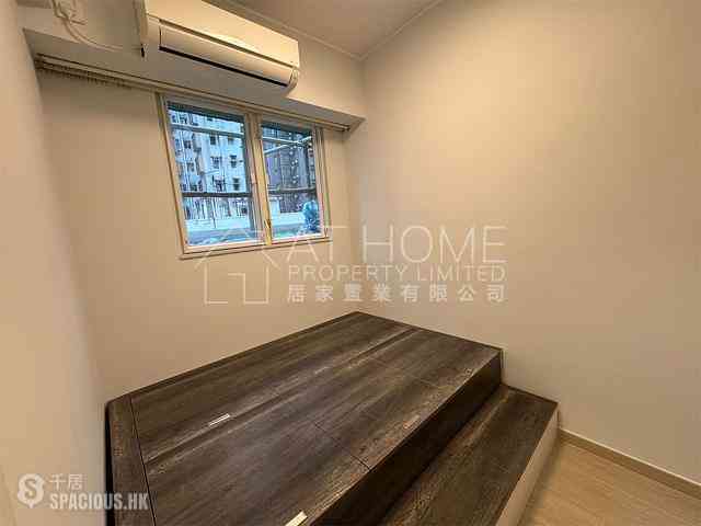 Sai Ying Pun - Cheong Wing Court 03