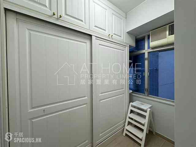 Sai Ying Pun - Cheong Wing Court 04