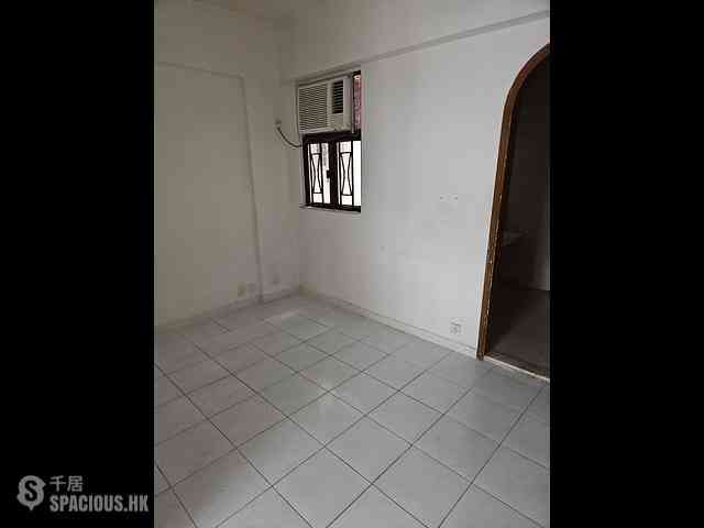 Quarry Bay - Fok Cheong Building 02