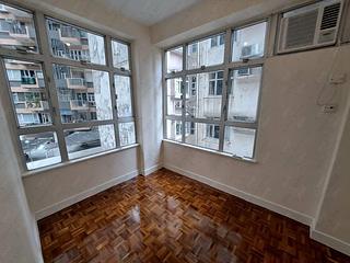 Mid Levels Central - Woodlands Court 07