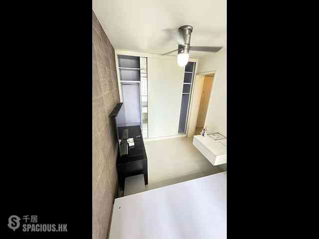 Sai Wan Ho - Tung Yan Court Foon Yan House (Block A) 02