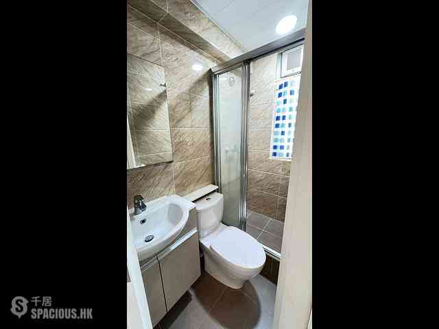 Sai Wan Ho - Tung Yan Court Foon Yan House (Block A) 07