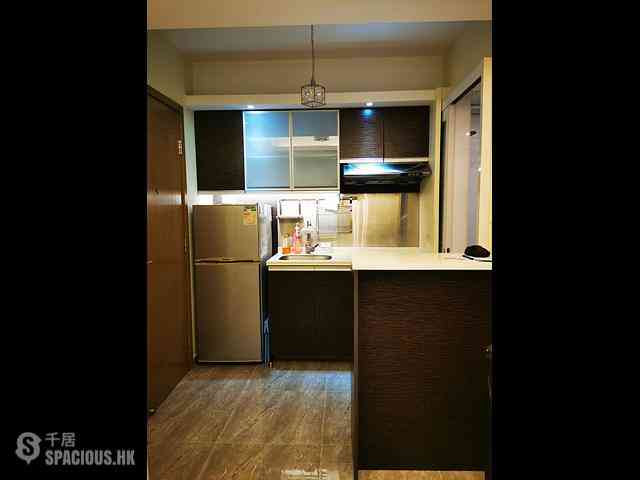Causeway Bay - Thai Kong Building 02