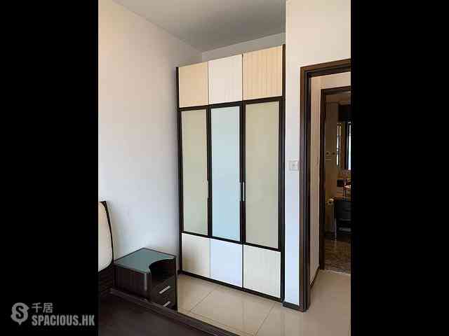 Hung Hom - The Metropolis Residence 05