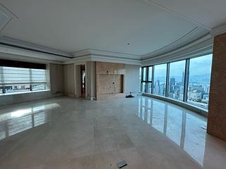 Mid Levels Central - Regence Royale Tower 1 02