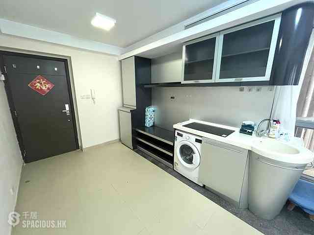 Sai Wan Ho - Grand Promenade Block 5 02