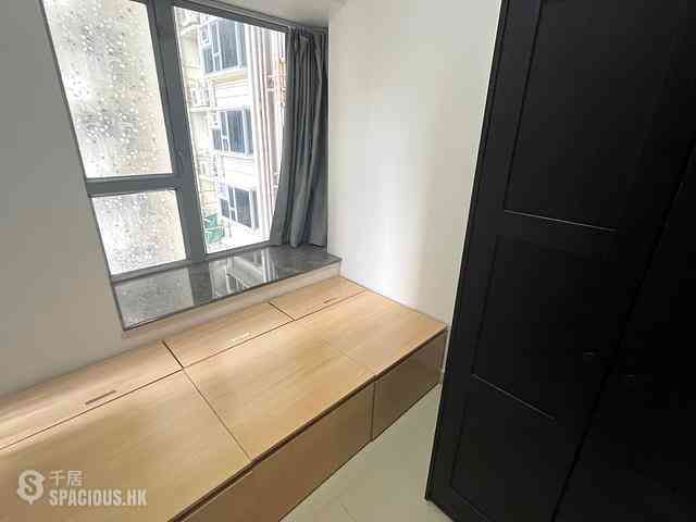Sai Wan Ho - Grand Promenade Block 5 03
