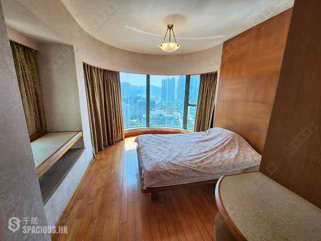 Tai Kok Tsui - Park Avenue Central Park Block 1 08