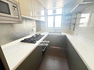 Sai Ying Pun - Island Crest 10