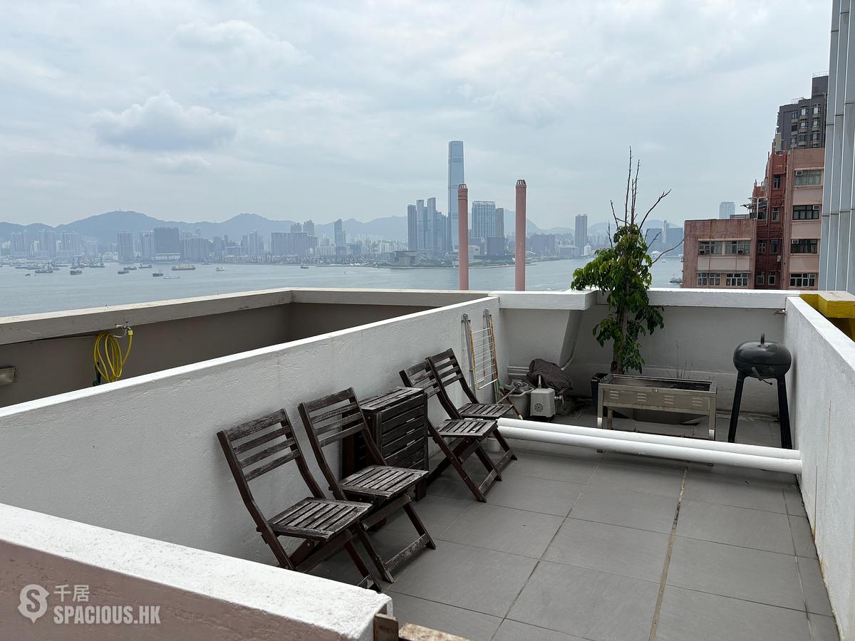 Sai Ying Pun - Cheung Ling Mansion 01