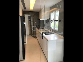 Mid Levels East - Bowen Place 07