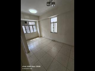 Shek Tong Tsui - Belcher Court Block A 03