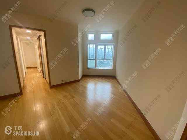 Tsuen Wan - Discovery Park Phase 3 Block 11 02