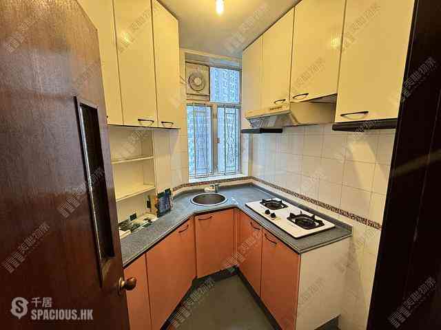 Tsuen Wan - Discovery Park Phase 1 Block 4 03