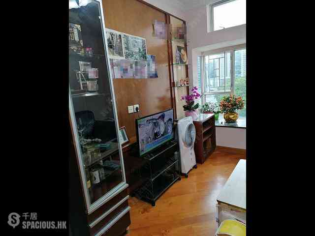 Tsuen Wan - Discovery Park Phase 1 Block 1 02
