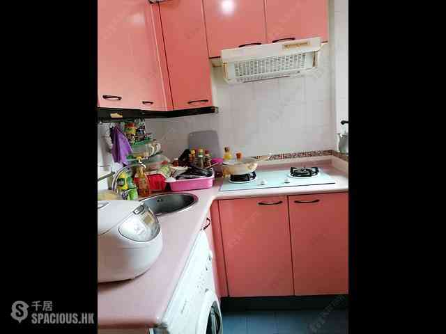 Tsuen Wan - Discovery Park Phase 1 Block 1 08