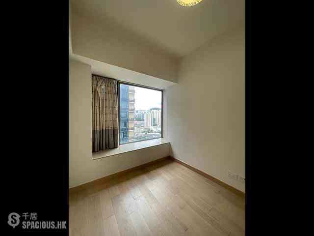 Yau Tong - Peninsula East Block 1 04