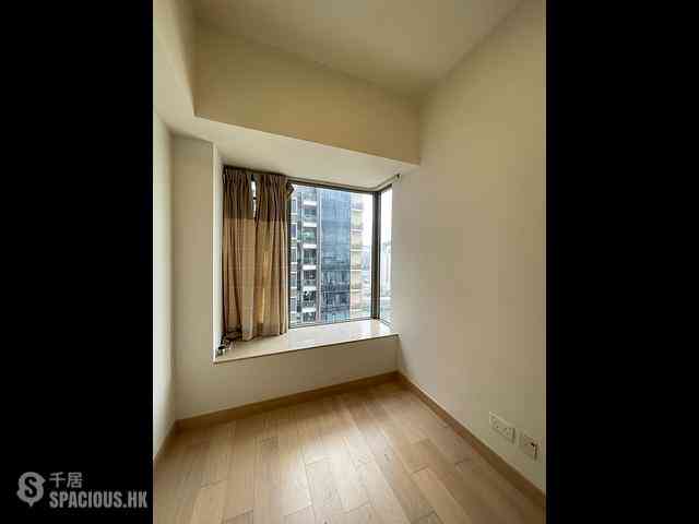Yau Tong - Peninsula East Block 1 05
