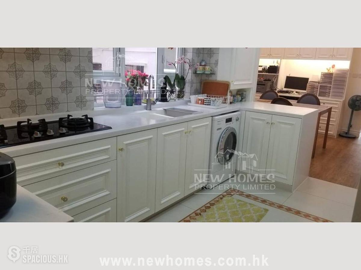 Happy Valley - 77-79, Wong Nai Chung Road 01