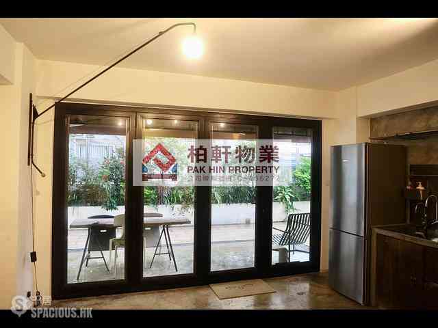 Quarry Bay - Riviera Mansion 01