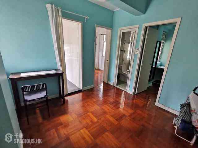 Central - Chung Shan House 07