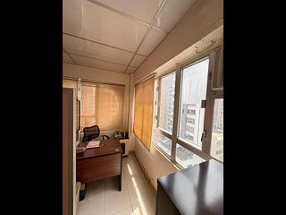 Mong Kok - Cheong Wah Commercial Building 07