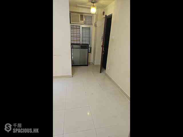 Prince Edward - Lung Kee Building 05