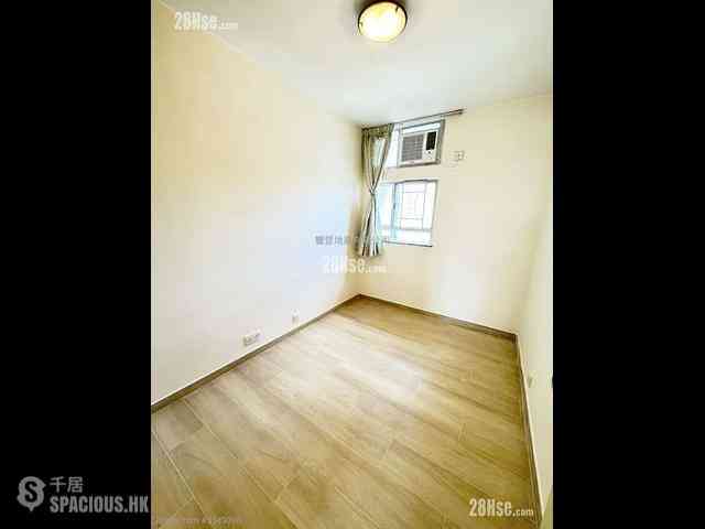 Diamond Hill - Lung Poon Court 03