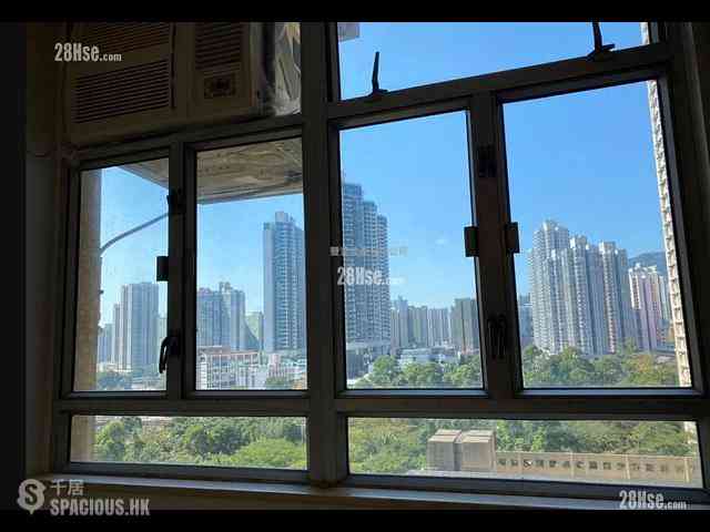 Diamond Hill - Lung Poon Court 04