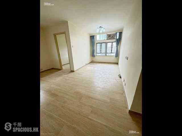 Diamond Hill - Lung Poon Court 07
