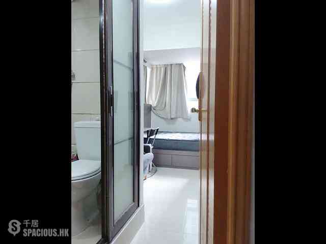 Causeway Bay - Thai Kong Building 07