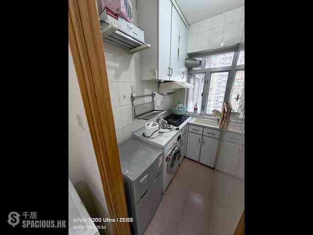 Kennedy Town - Jade Court Block A 05