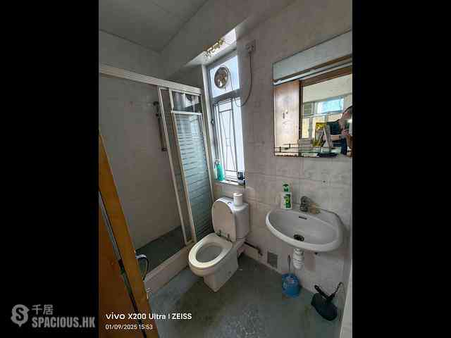 Kennedy Town - Jade Court Block A 06