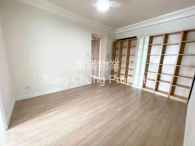 Tung Chung - Caribbean Coast Phase 2 Albany Cove Tower 6 19