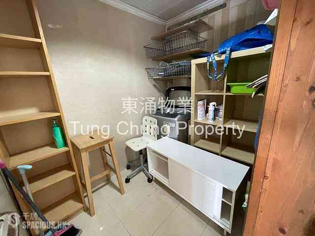 Tung Chung - Caribbean Coast Phase 2 Albany Cove Tower 6 23