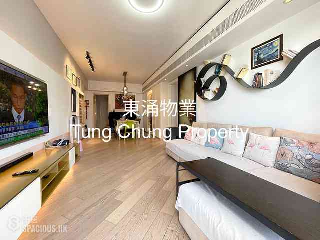Tung Chung - The Visionary Tower 1 02