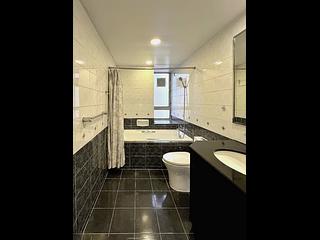 Mid Levels Central - Tregunter Tower 3 04