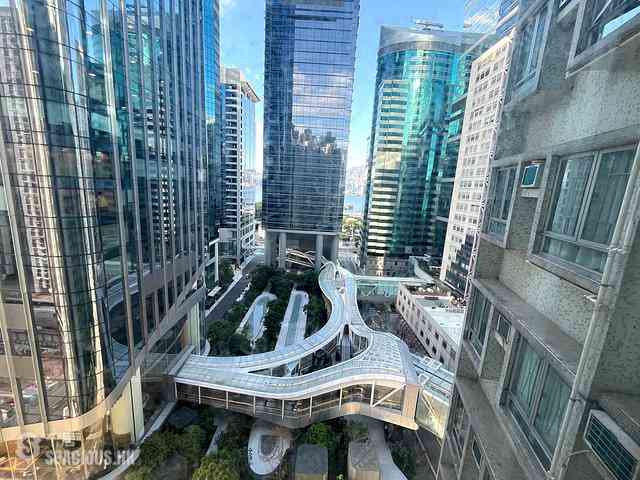 Quarry Bay - Westlands Court Ngar Lan Mansion 01