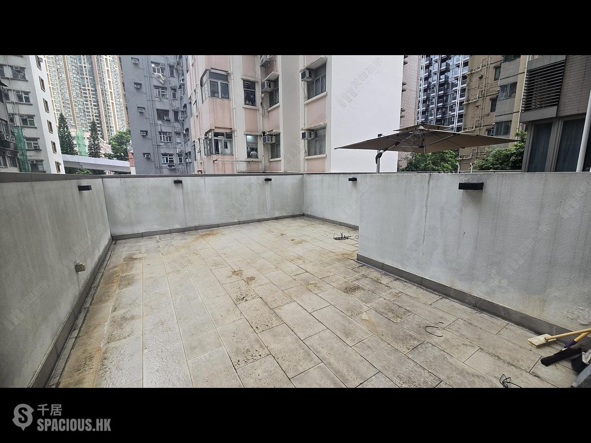 Shek Tong Tsui - High West 01