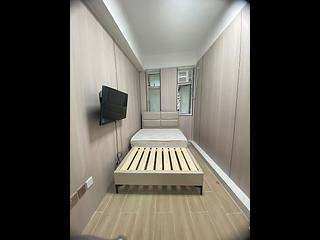 Wan Chai - 110-112, Queen's Road East 05