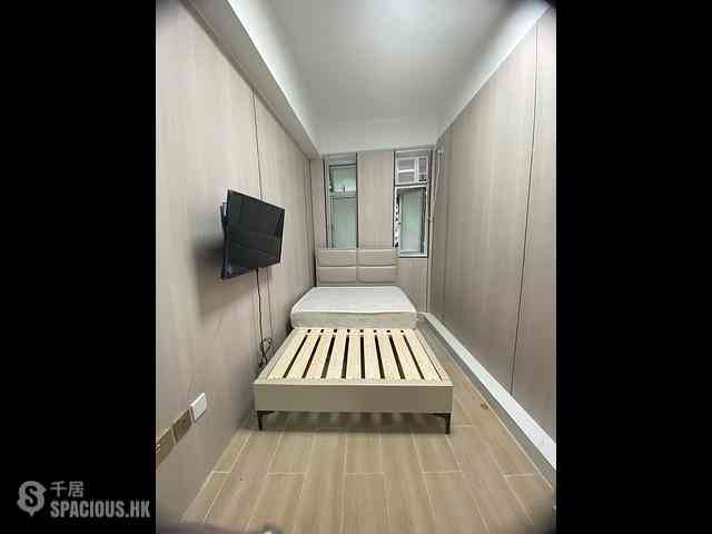 Wan Chai - 110-112, Queen's Road East 05