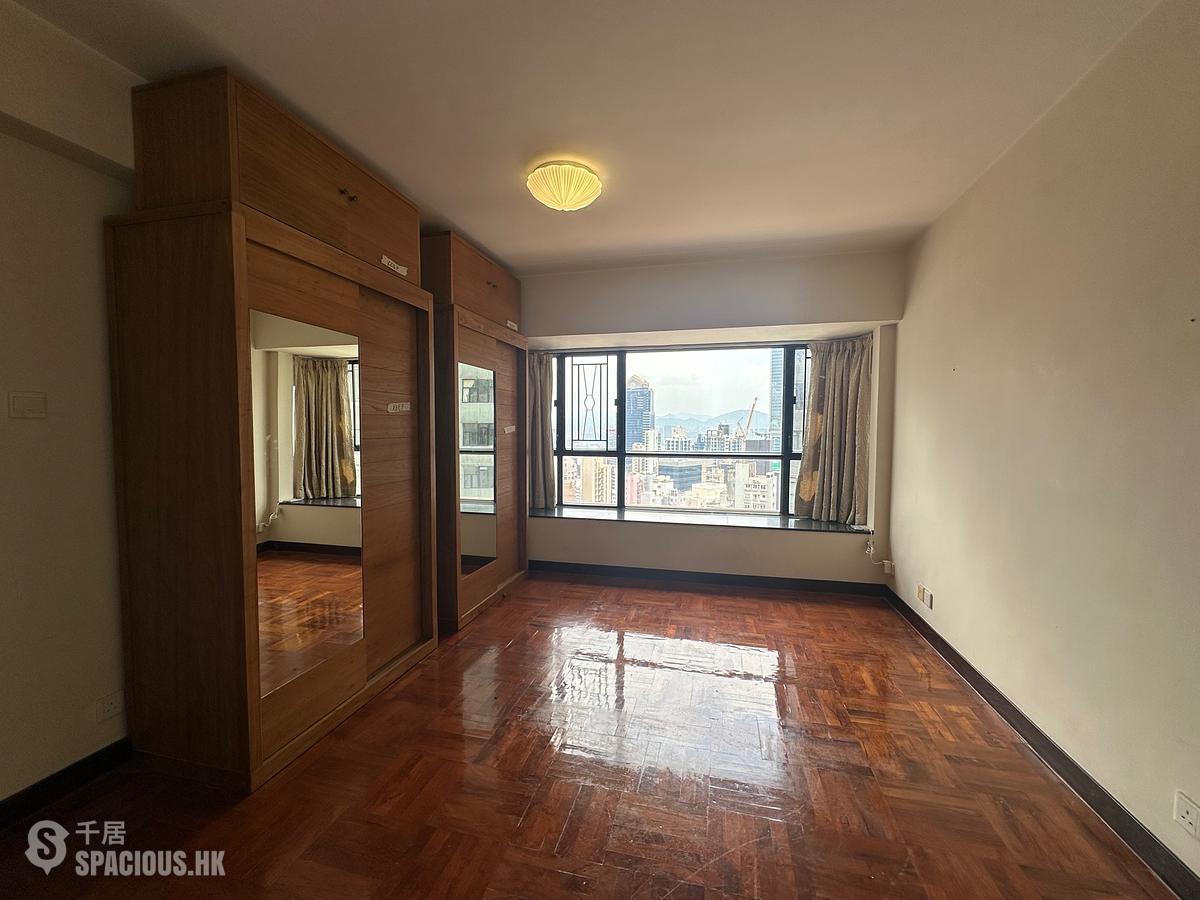 Mid Levels Central - The Grand Panorama 01