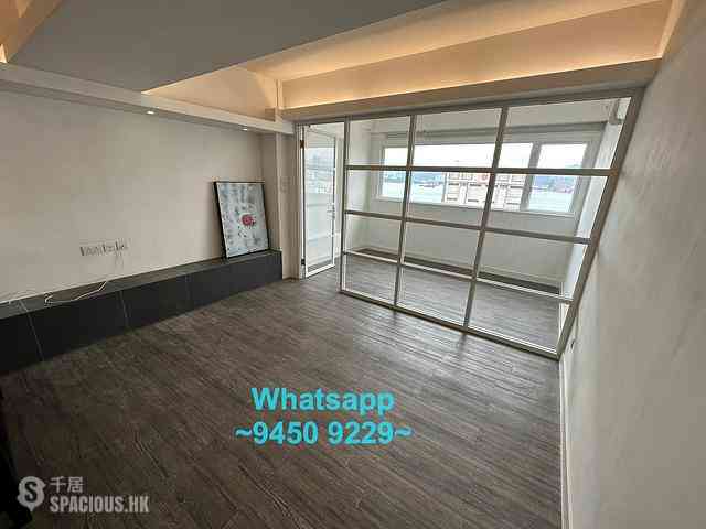 Central - 73, Connaught Road West 08